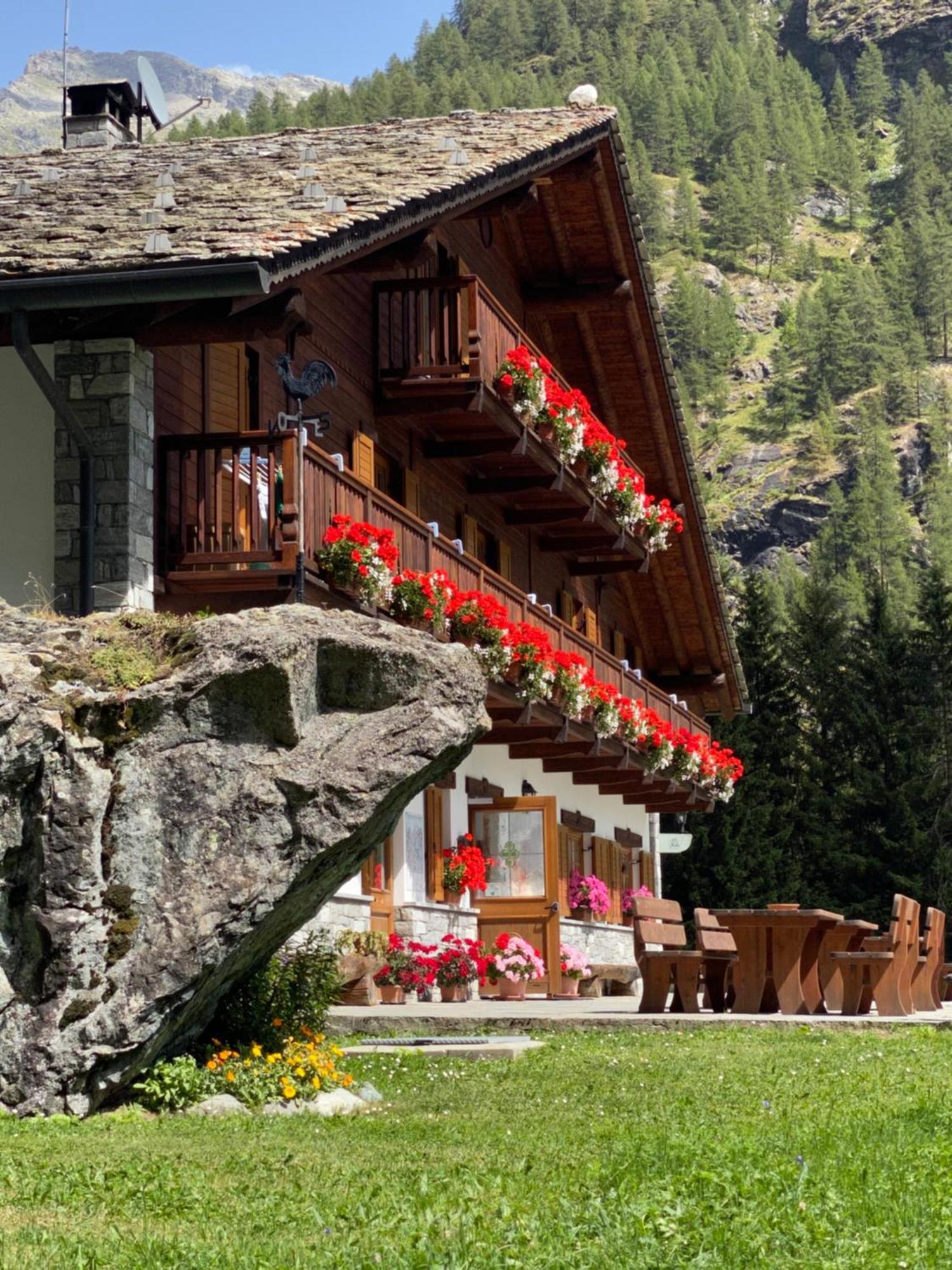 Residence Oberteil Gressoney-La-Trinite Ngoại thất bức ảnh